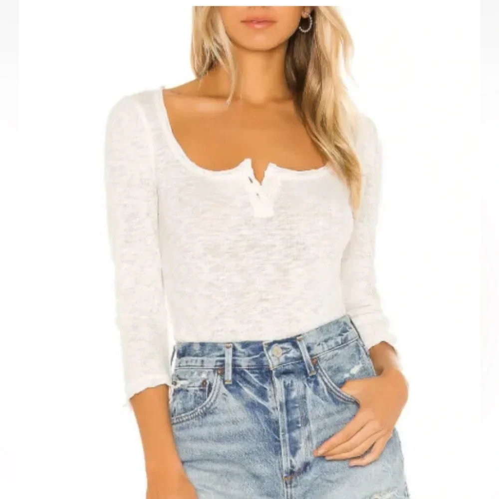 NWT FREE PEOPLE Womens Top Jaimie Henley 3/4 Sleeve White Size  S OB1103281